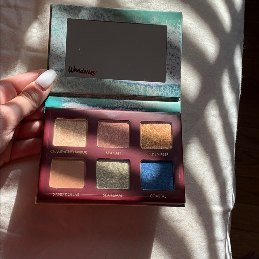 Wander Beauty Wanderess Seascape Eyeshadow Palette